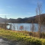 I Talvik Med Badstue Og Jacuzzi 펜션 알타