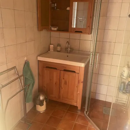 I Talvik Med Badstue Og Jacuzzi 펜션